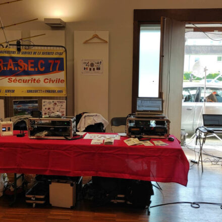 Stand FNRASEC aux 100 ans du REF à Provins (25.04.25)-2